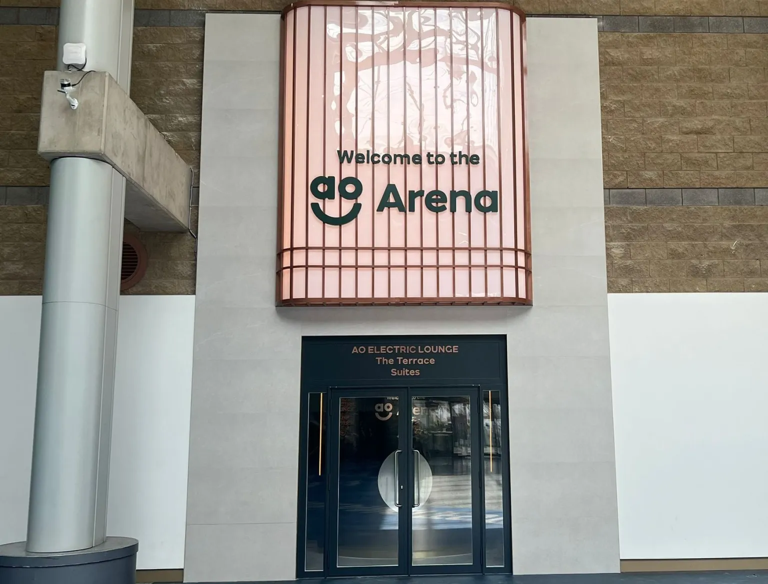 VIP Entrance, AO Arena
